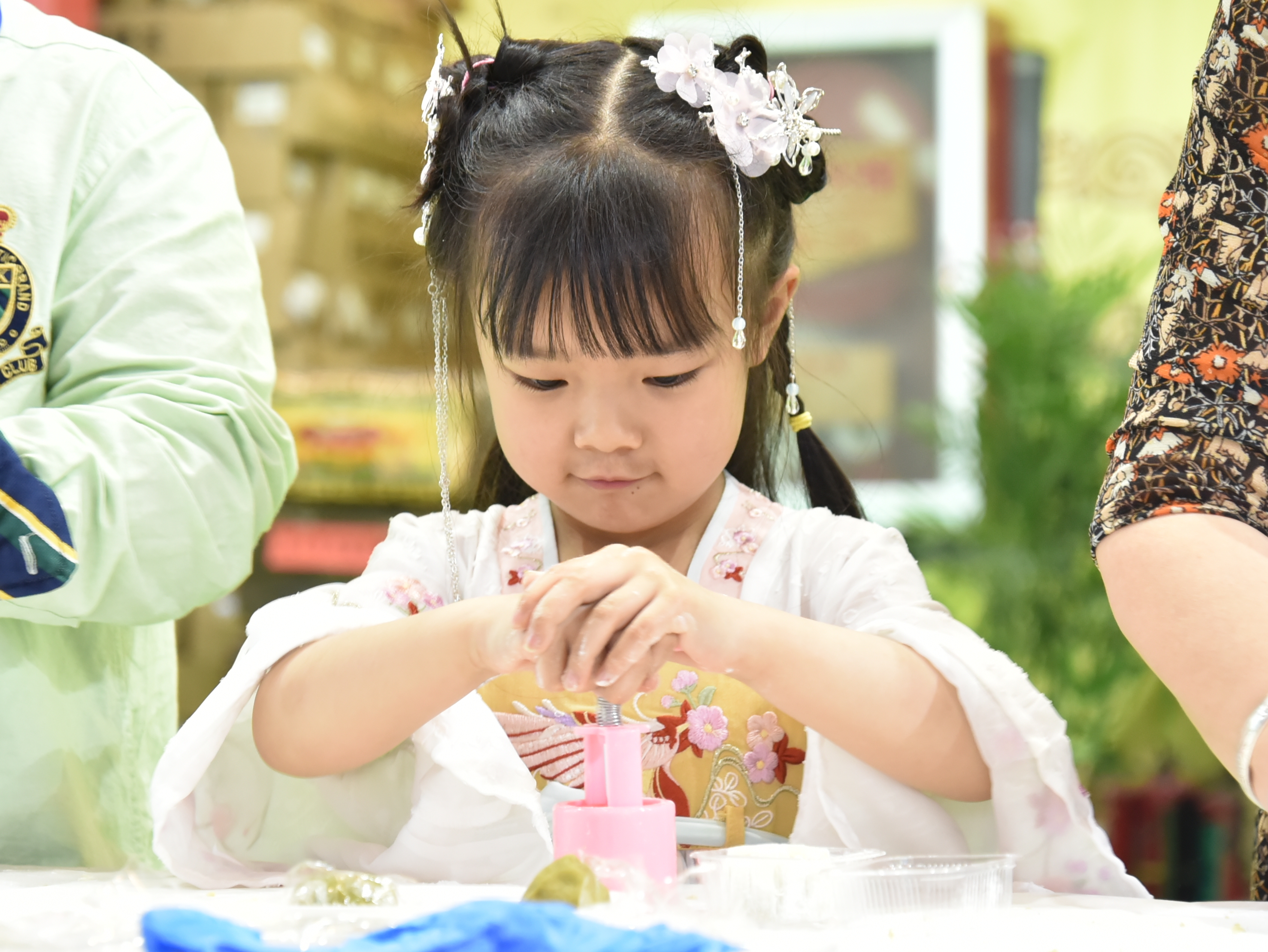 重逢慢道途中事，且盡此碗亞運茶——第四屆中國國際茶博會(huì )浙茶集團精彩回顧